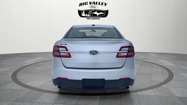 2016 Ford Taurus SEL