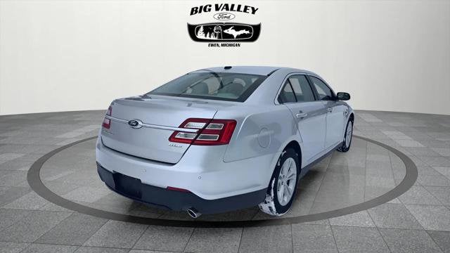2016 Ford Taurus SEL