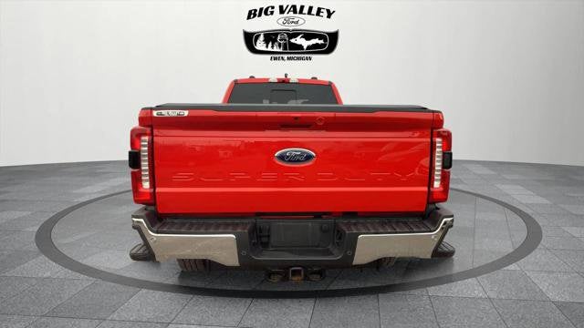 2025 Ford F-350 LARIAT