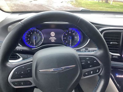 2021 Chrysler Pacifica Touring