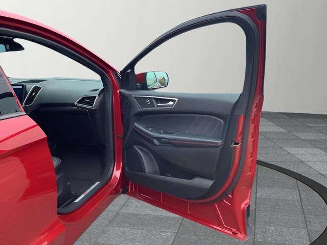 2023 Ford Edge ST-Line