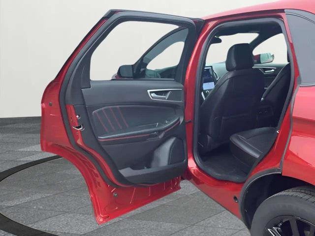 2023 Ford Edge ST-Line