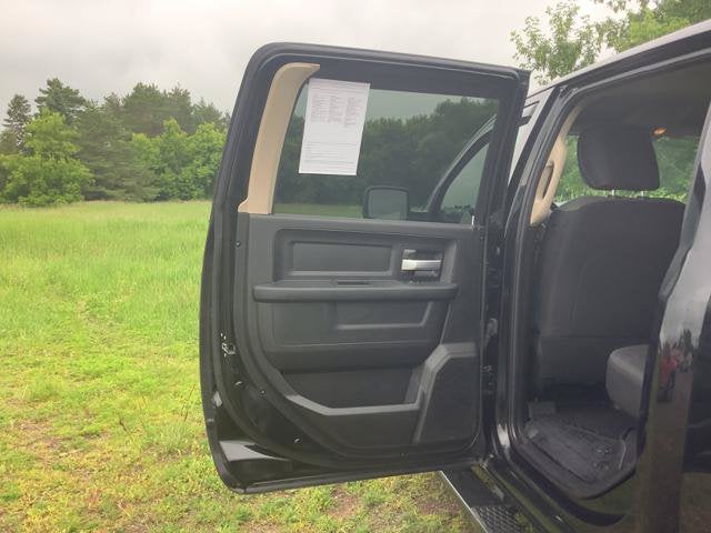 2019 RAM 2500 Tradesman Crew Cab 4x4 6'4' Box