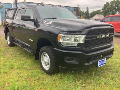 2019 RAM 2500 Tradesman Crew Cab 4x4 6'4' Box
