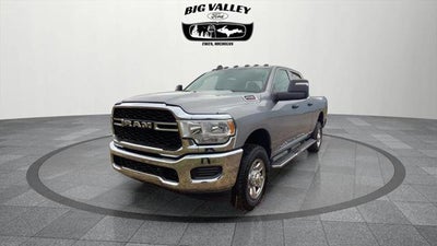 2023 RAM 2500 Tradesman Crew Cab 4x4 6'4' Box