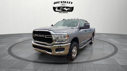 2023 RAM 2500 Tradesman Crew Cab 4x4 6'4' Box