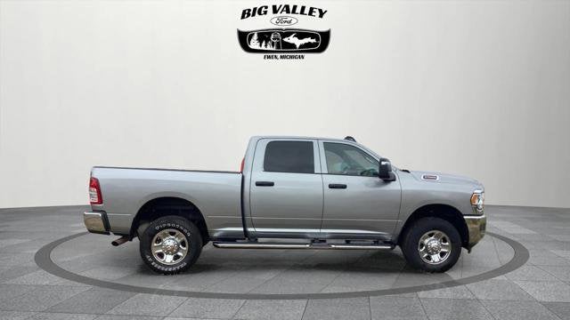 2023 RAM 2500 Tradesman Crew Cab 4x4 6'4' Box