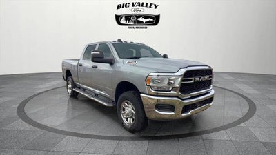 2023 RAM 2500 Tradesman Crew Cab 4x4 6'4' Box