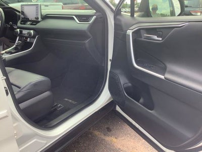 2020 Toyota RAV4 Hybrid XSE