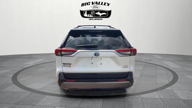 2020 Toyota RAV4 Hybrid XSE